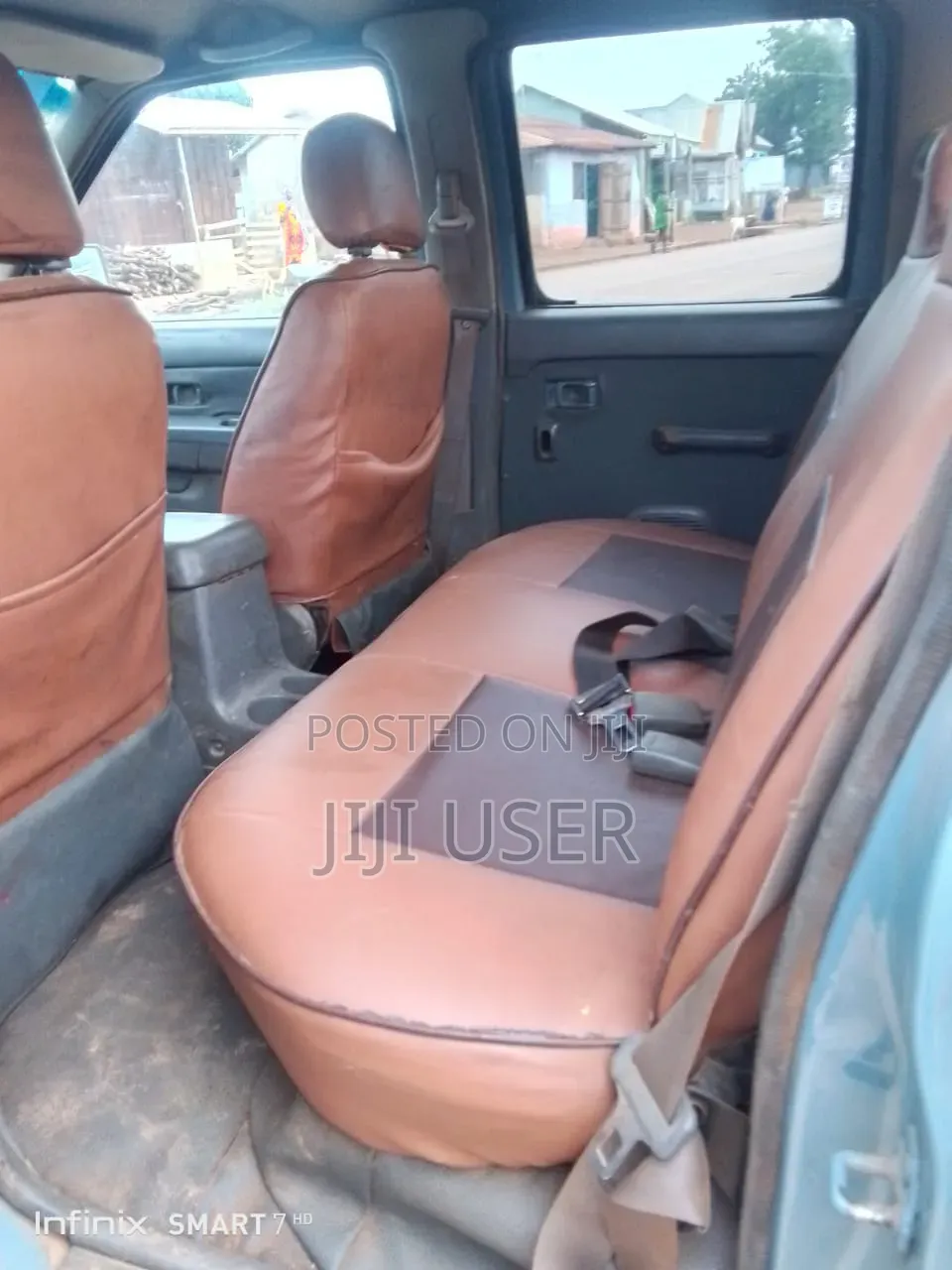 Nissan Hardbody 2007 Beige