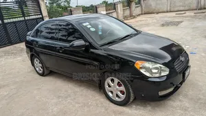 Hyundai Accent 2010 Black