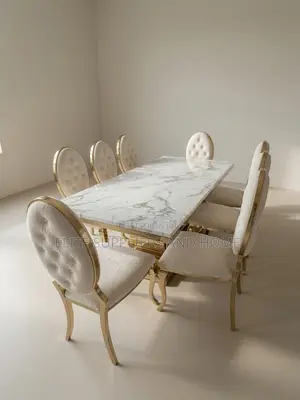 Royal Dining Set
