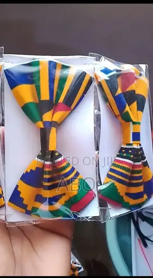 Kente Bow Tie