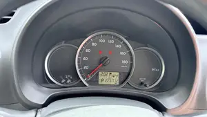 Toyota Vitz 2010 Silver