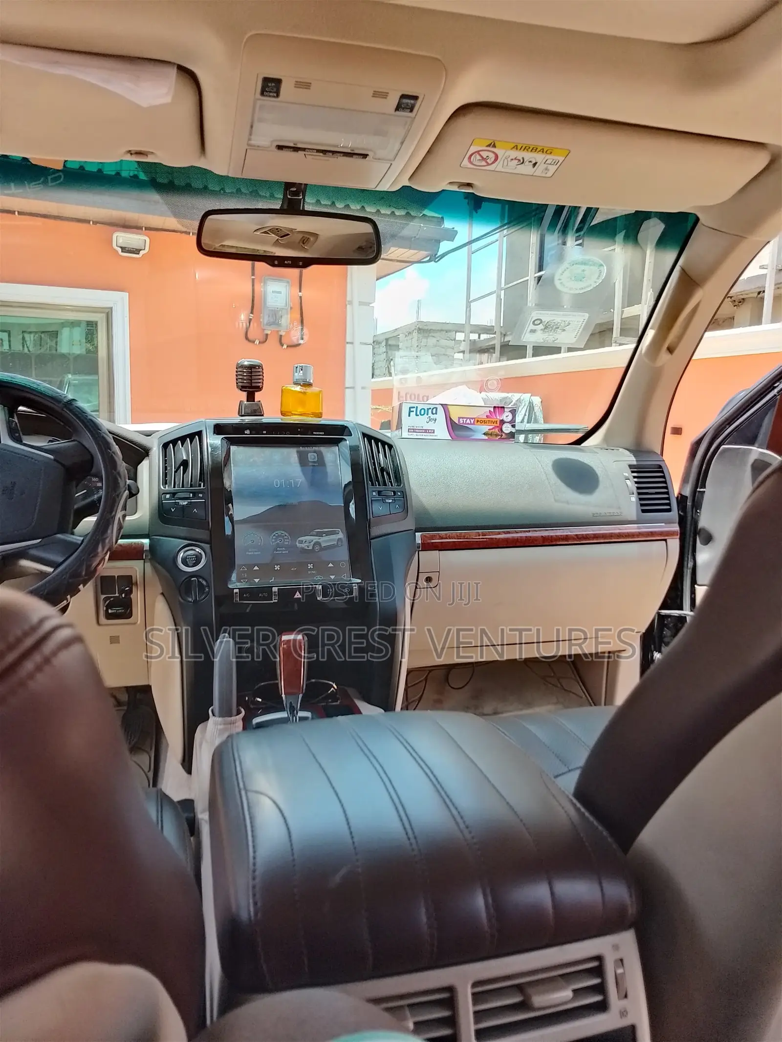 Toyota Land Cruiser 4.6 V8 GX-R 2014 Black