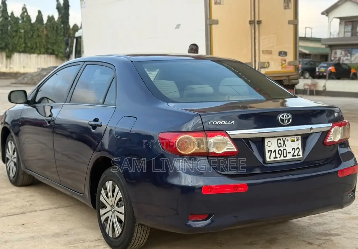Toyota Corolla LE 4dr Sedan (1.8L 4cyl 4A) 2012 Blue