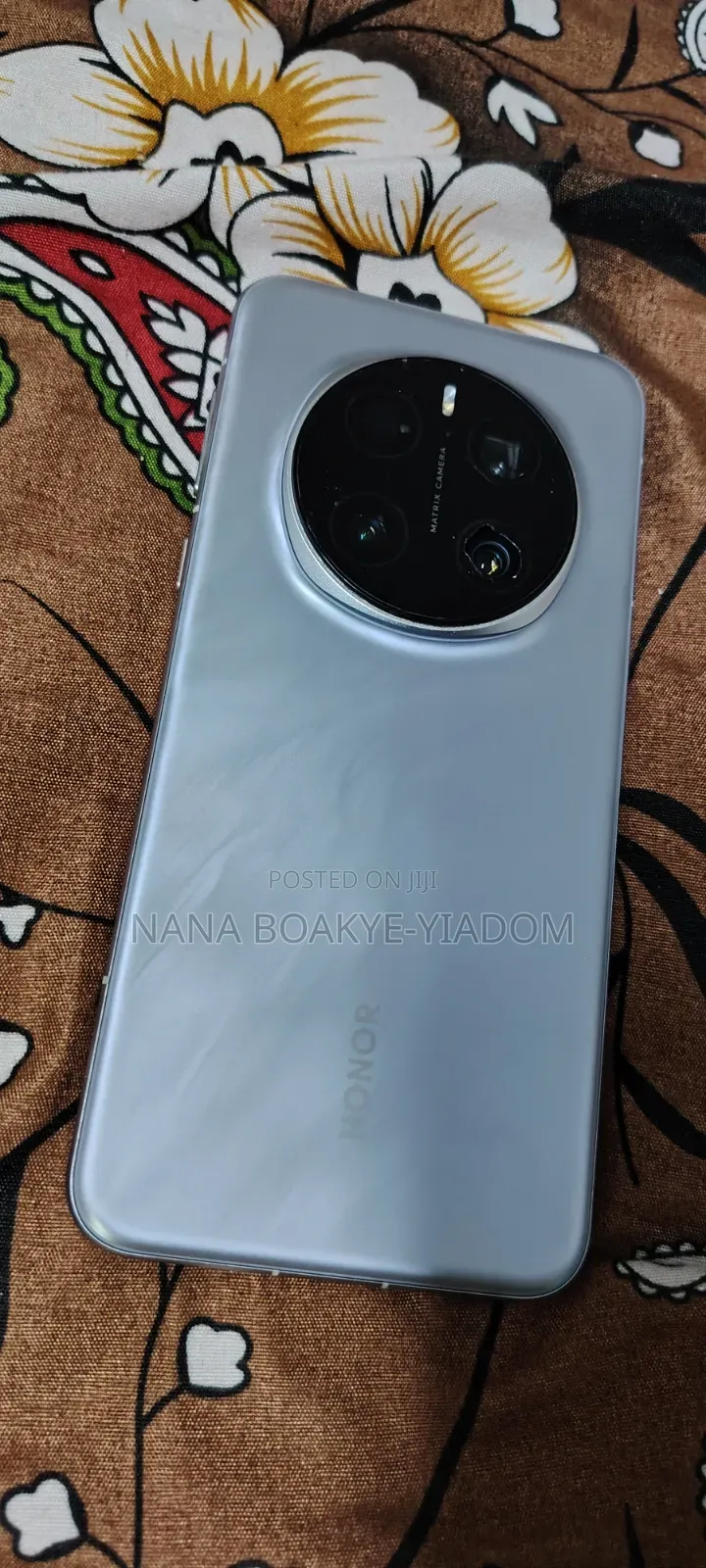 New Honor Magic7 Pro 512 GB Silver