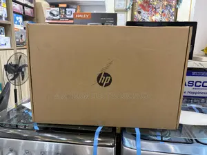 New Desktop Computer HP 8GB Intel Core i3 SSD 512GB
