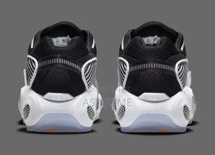 Drake's Nocta X Glide