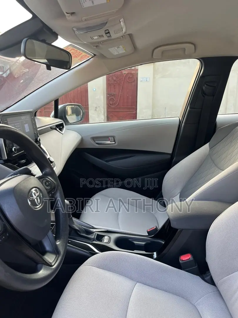 Toyota Corolla L 2021 White