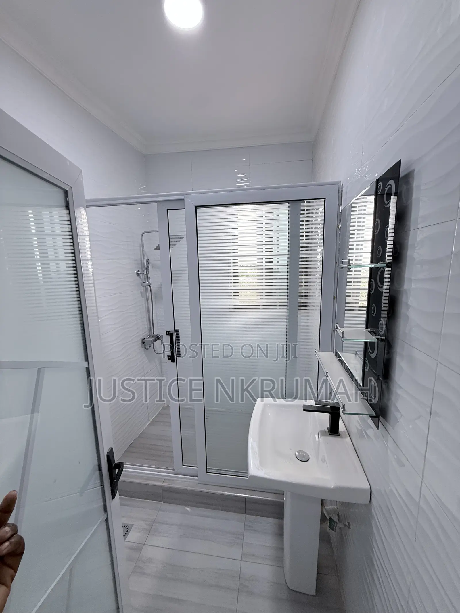 2bdrm Apartment in Mr Justice Estates, Old Barrier for rent