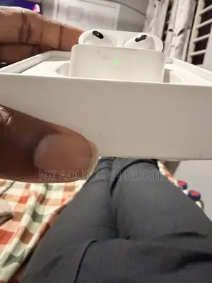 Used UK Apple AirPods 3 for Sale