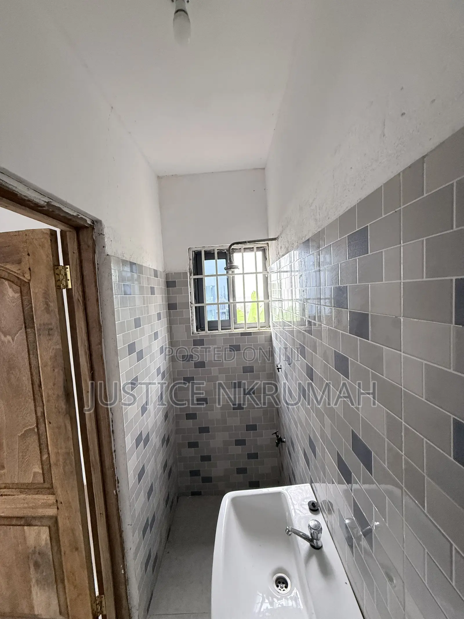 1bdrm Apartment in Mr Justice Estates, West Hills Mall Area for rent