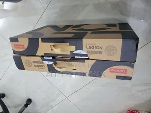 New Laptop Lenovo Legion 5 16GB AMD Ryzen 9 SSD 1T