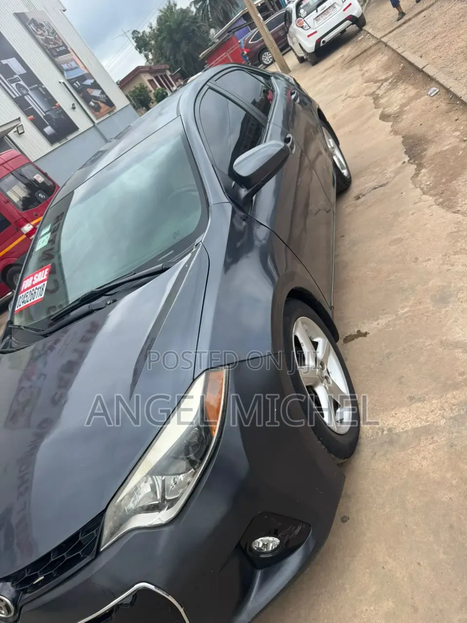 Toyota Corolla L 4dr Sedan (1.8L 4cyl 4A) 2015 Gray