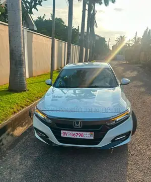 Honda Accord 2018 White