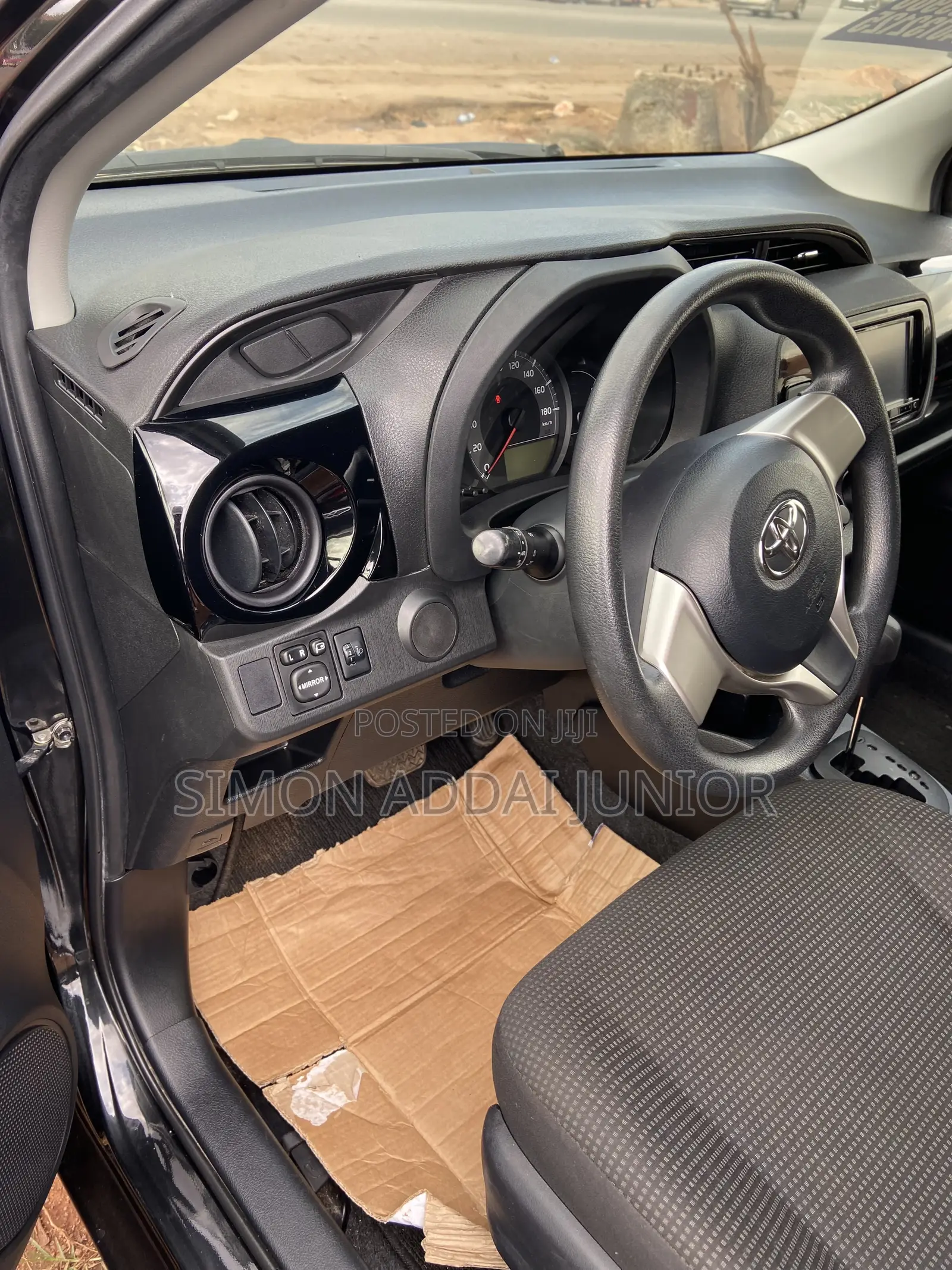 Toyota Vitz 2020 Black