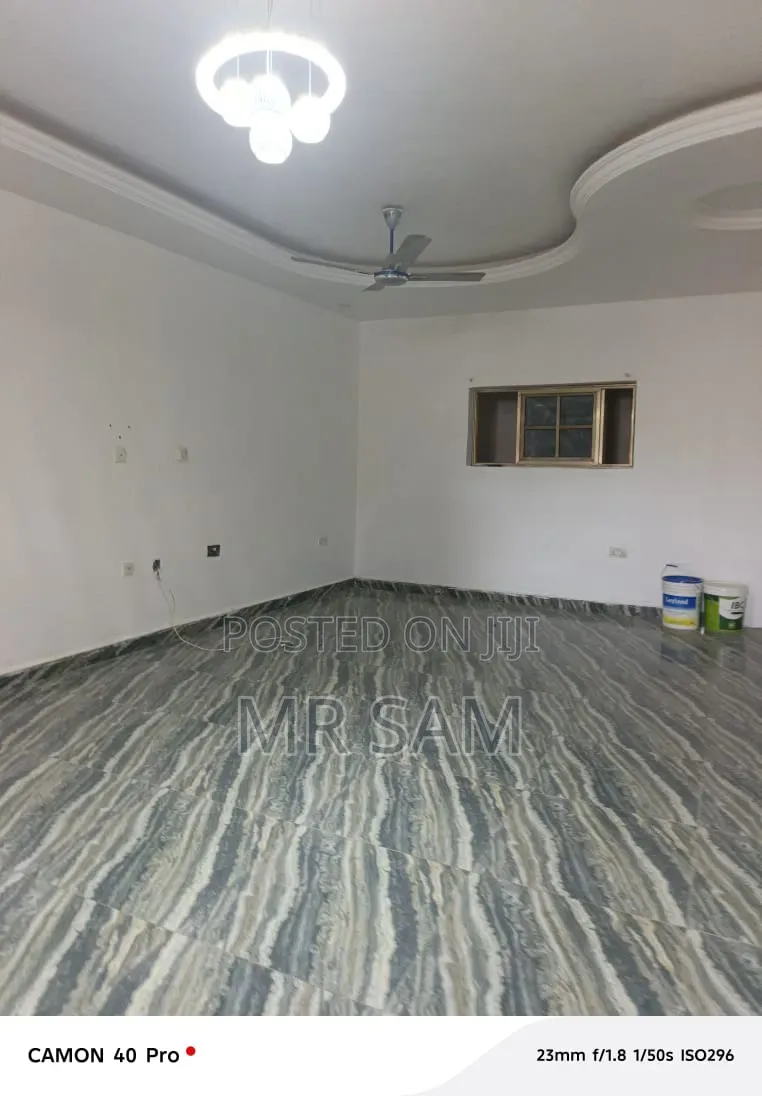 7bdrm House in Sam Properties, Millenium City for sale