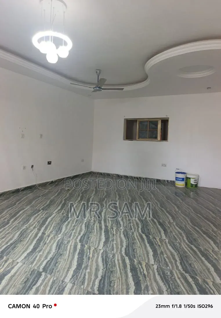 7bdrm House in Sam Properties, Millenium City for sale