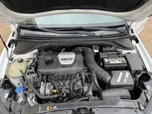 Hyundai Elantra Sport 2018 White