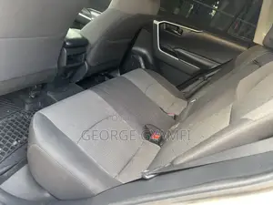 Toyota RAV4 LE AWD 2019 Gray