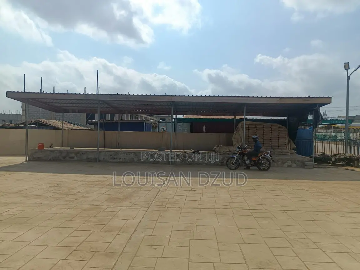A Three Story Shop or Office Space for Rent or Lease