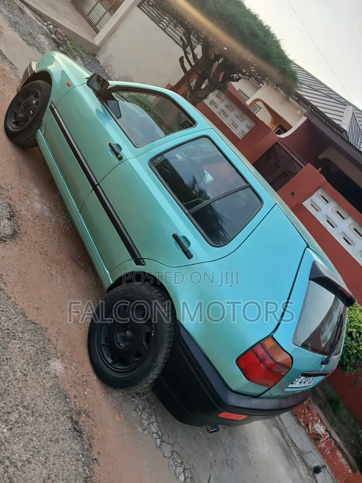 Volkswagen Golf 2005 Green
