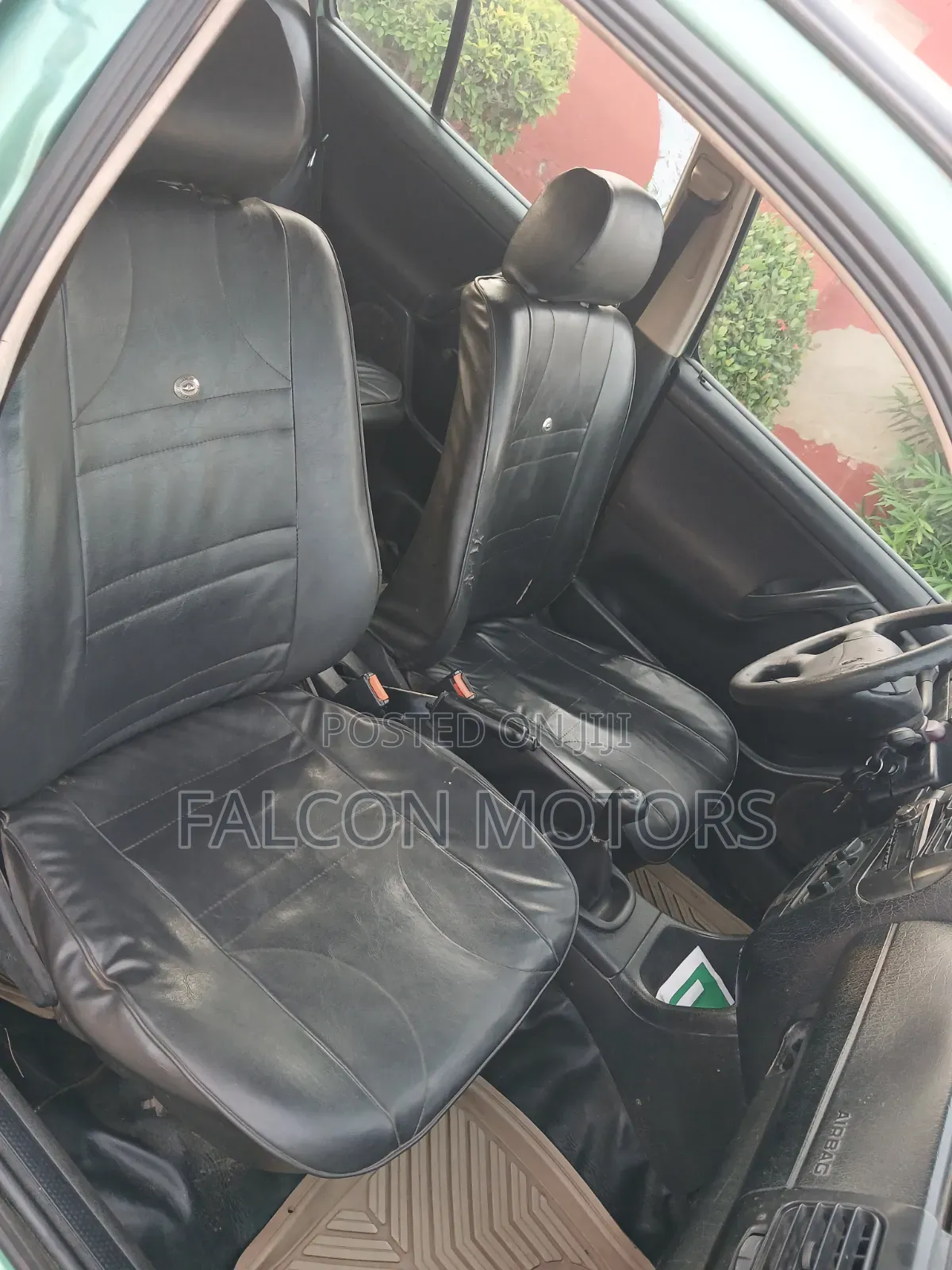 Volkswagen Golf 2005 Green