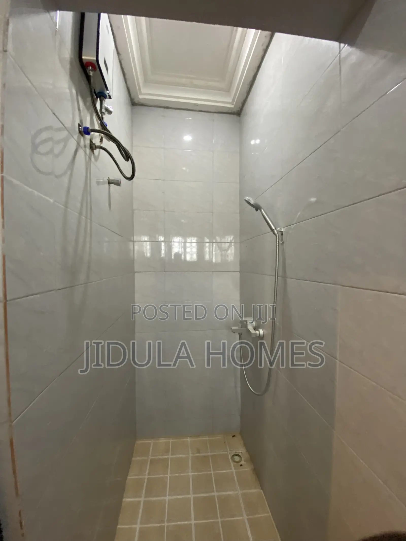 3bdrm Apartment in East Legon Hills, School Junction for rent