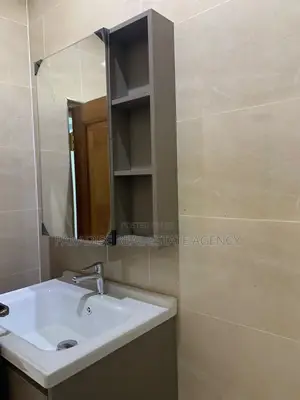 3bdrm Apartment in Atwima Takyiman, Kumasi Metropolitan for rent