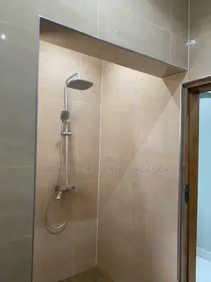 3bdrm Apartment in Atwima Takyiman, Kumasi Metropolitan for rent