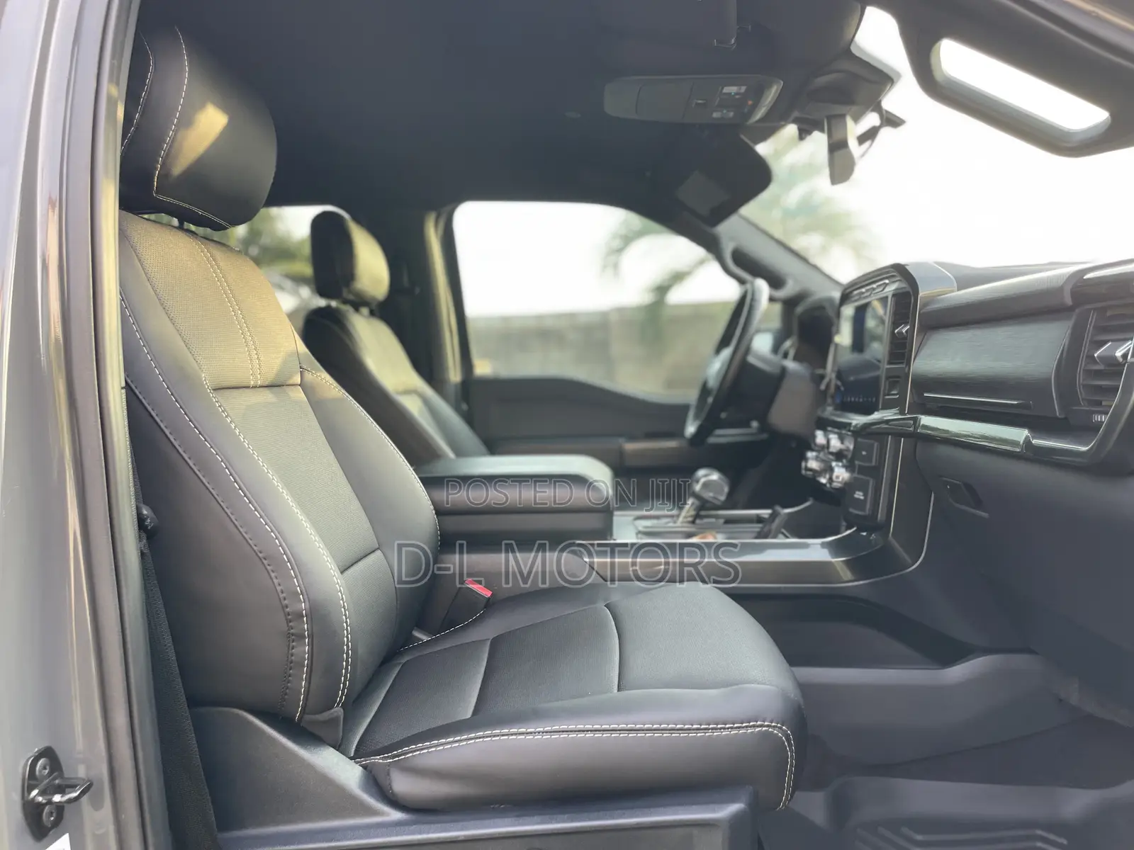 Ford F-150 XLT 2021 Teal