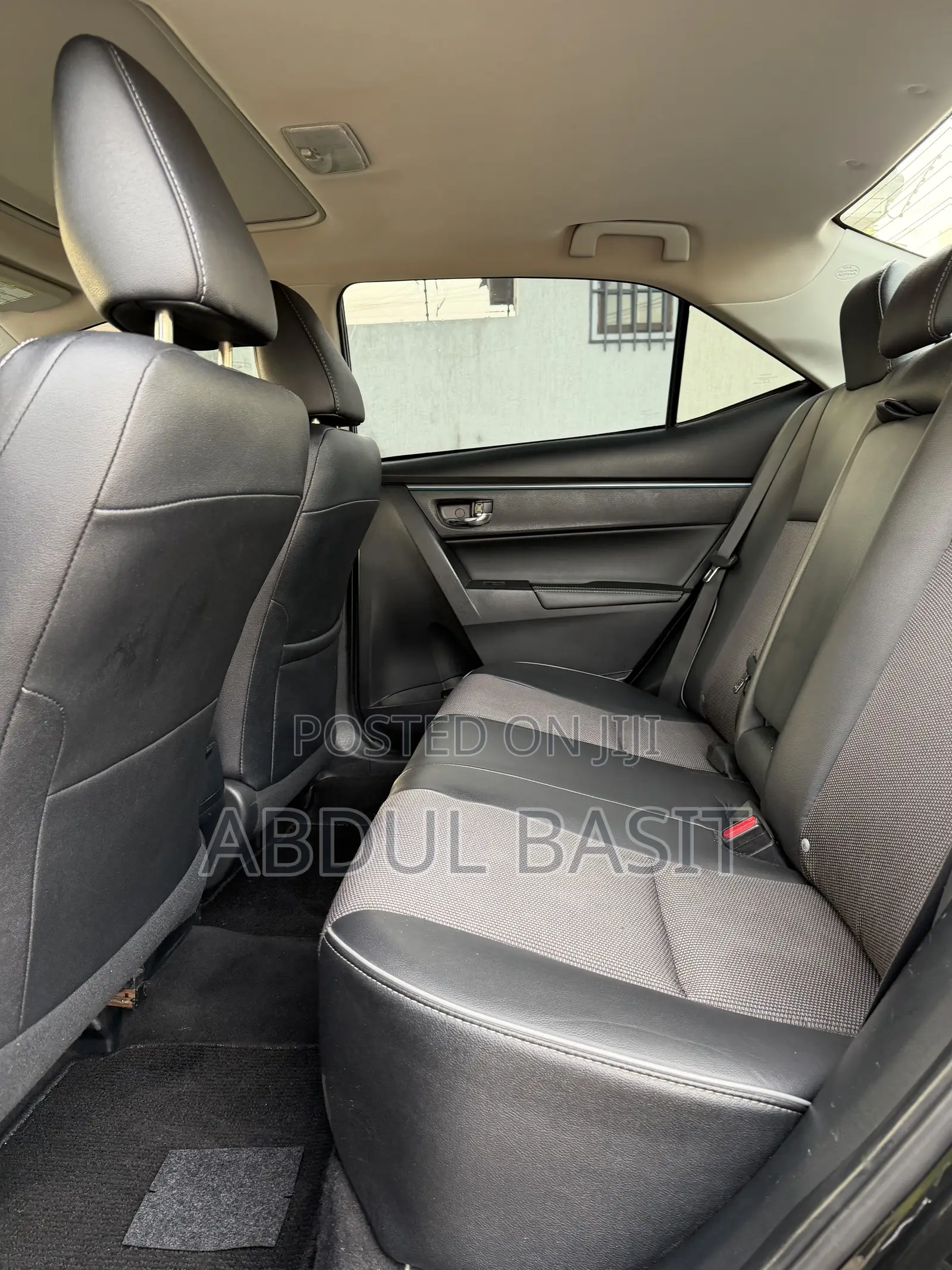Toyota Corolla 2015 Black