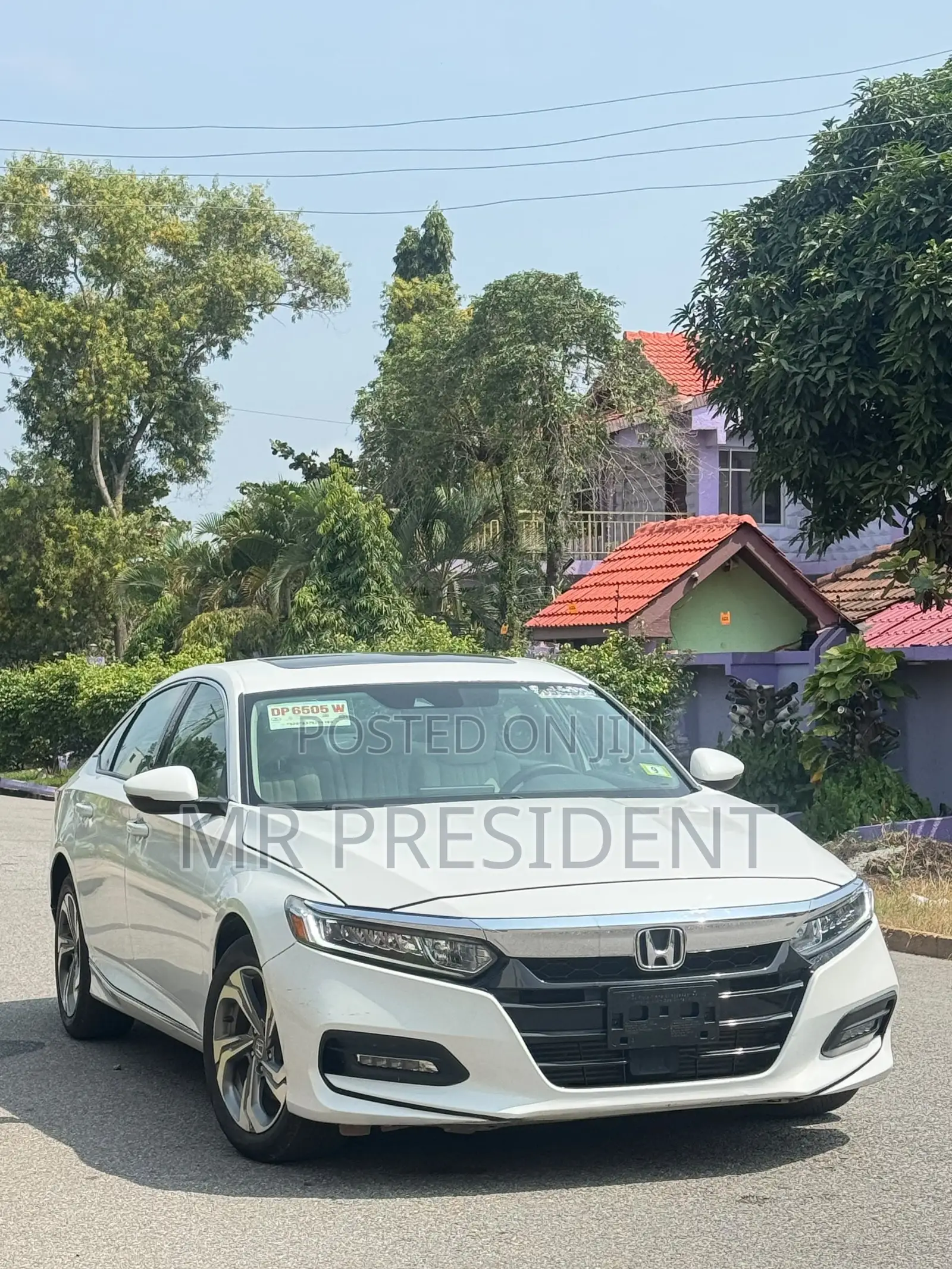Honda Accord EX-L (2.0L 4cyl Turbo 10A) 2019 White
