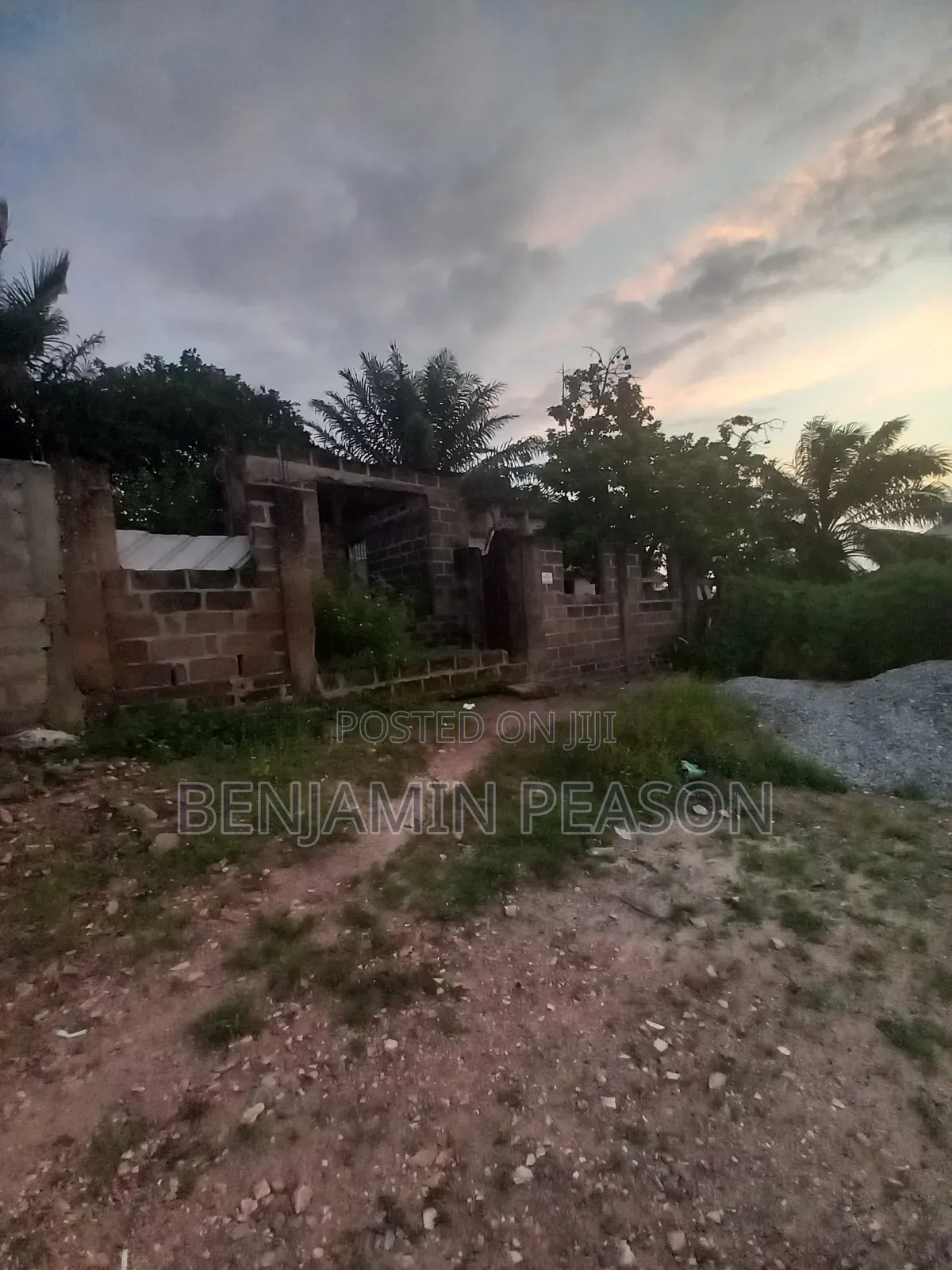 5bdrm House in Ofankor for sale