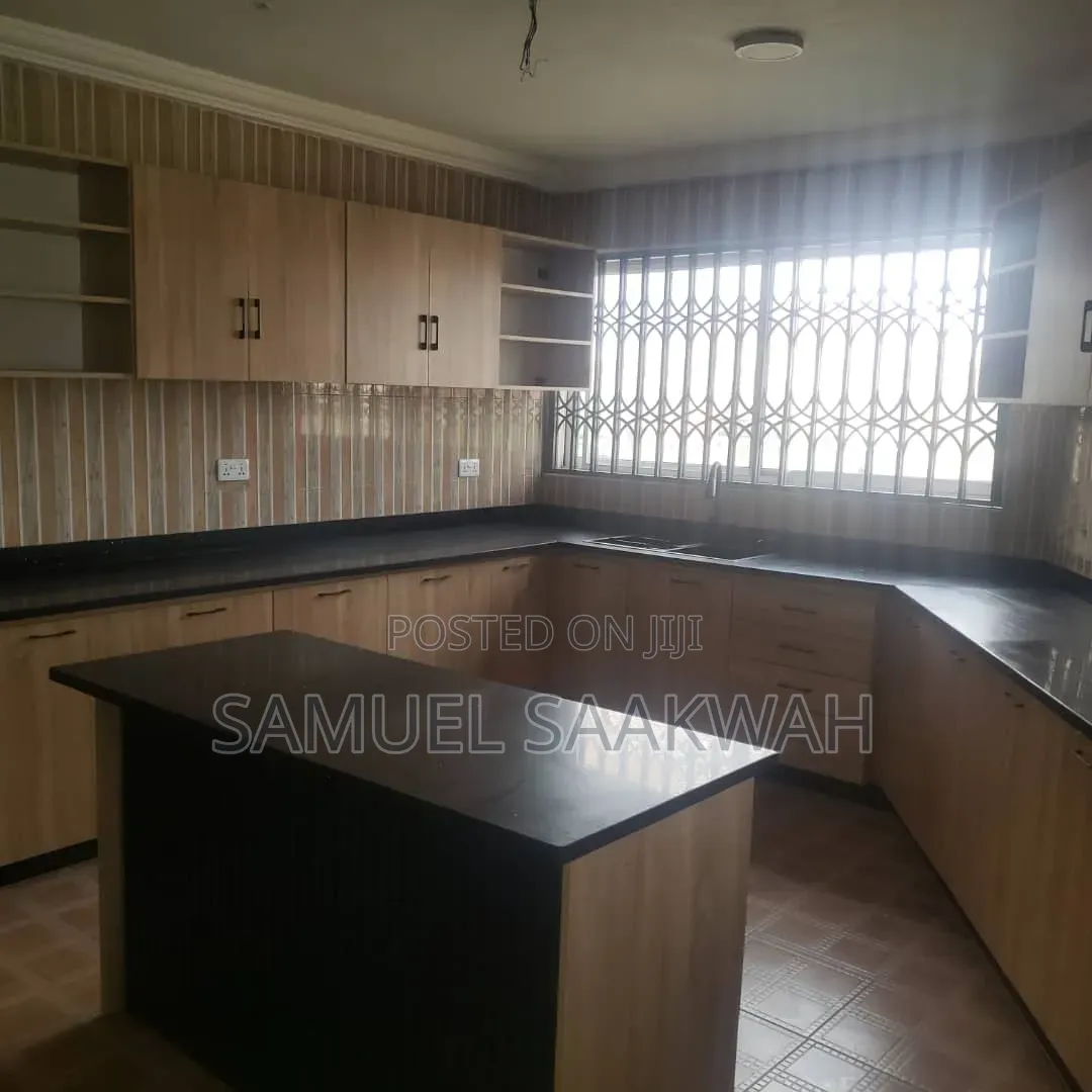 5bdrm Apartment in Tseaddo for rent