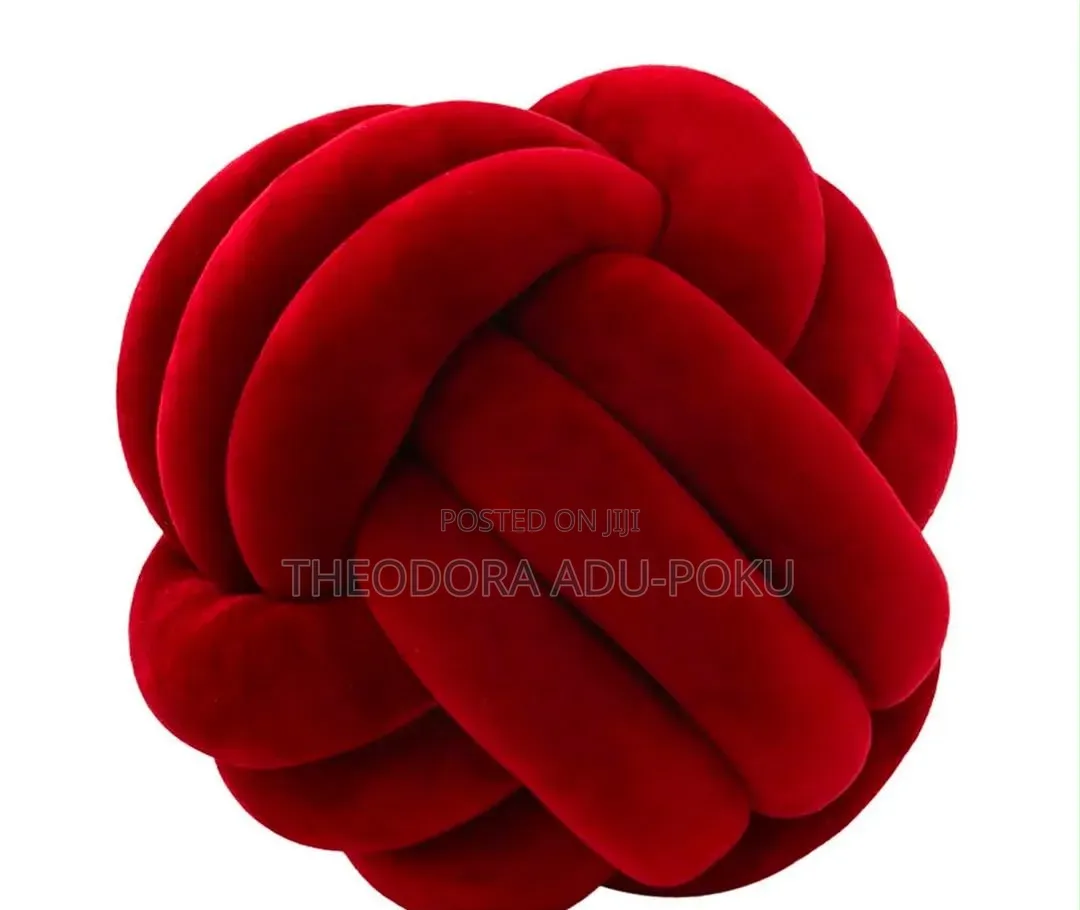 QUALITY Throw Pillows