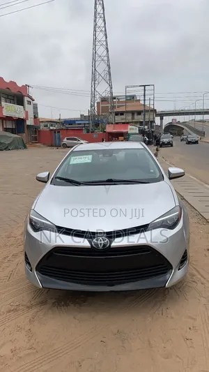 Toyota Corolla 2017 Gray