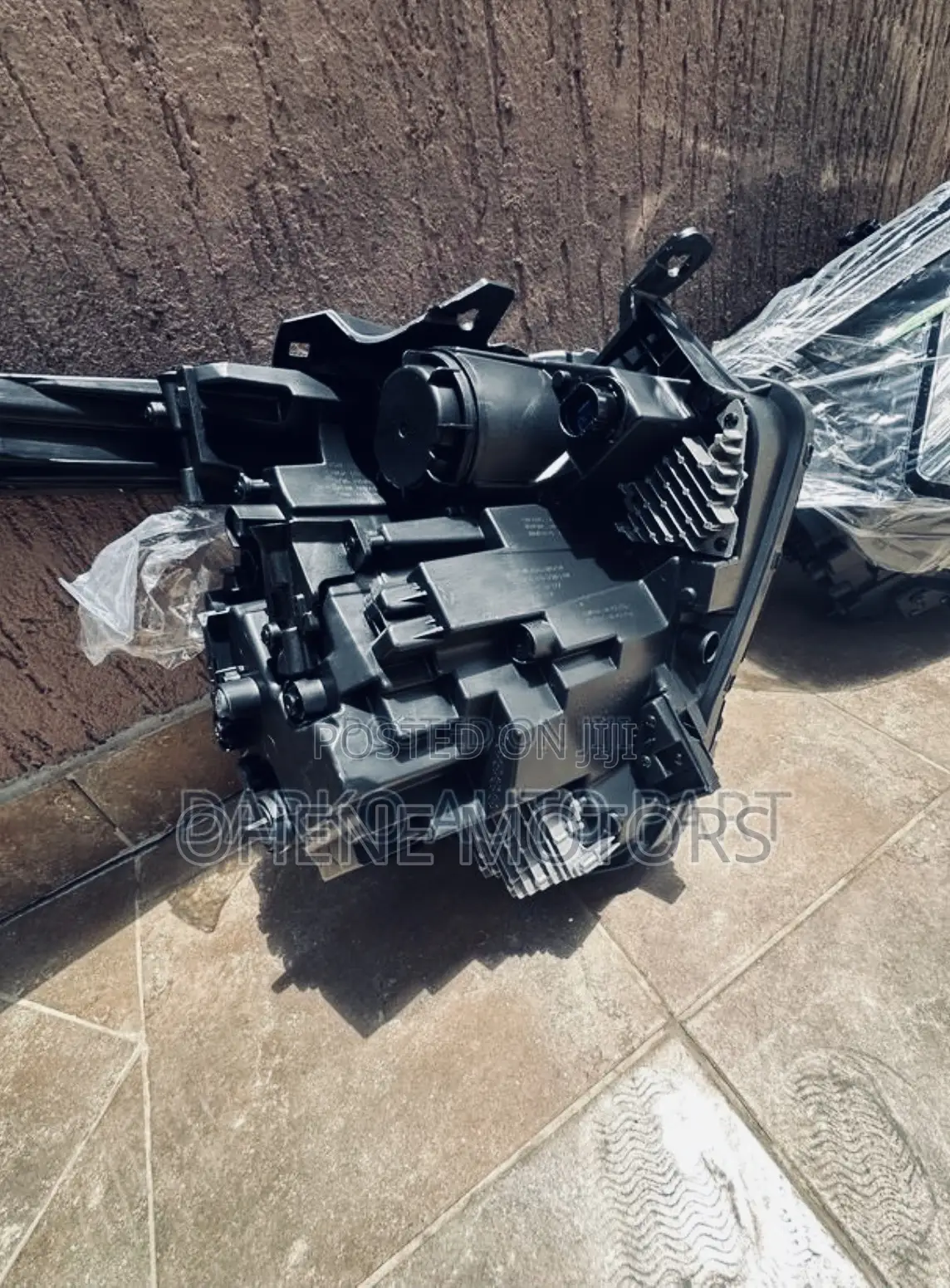 Kia Sportage 2022-2024 Headlights Full LED Available