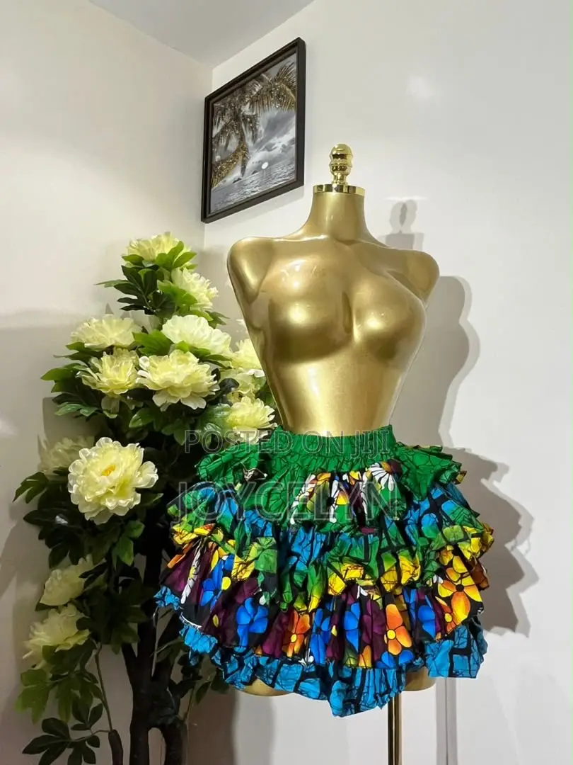 Ladies Print Short Skirts