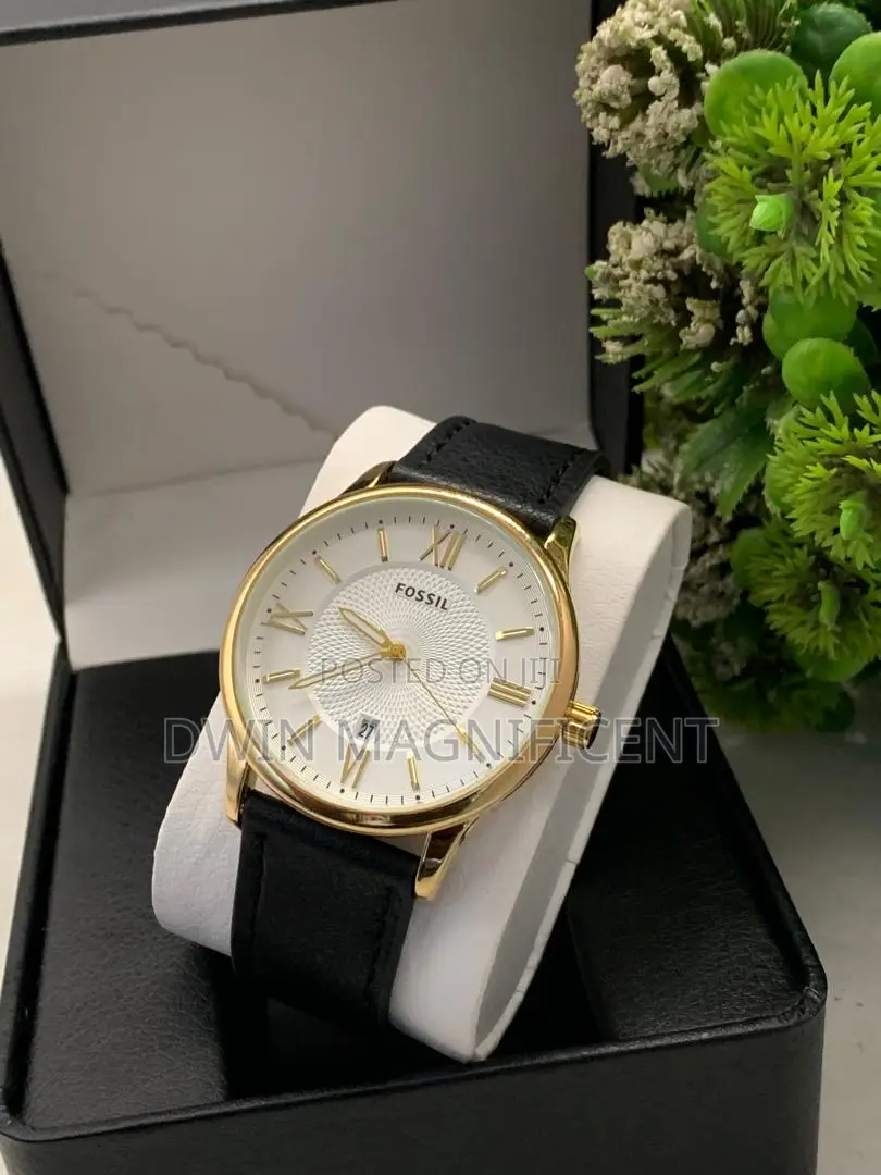 Fossil Analog Watch With Roman Numerals