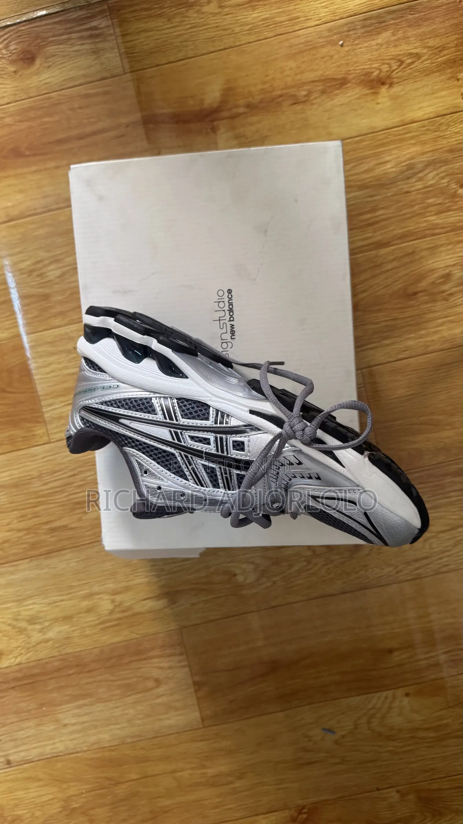 Asics Gel-Kayano 14 With Box