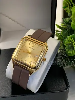 Casio Unisex Watch a Rectangular Case