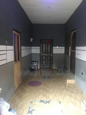 4bdrm House in Atwima Kwanwoma for sale