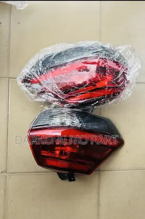 Nissan Rogue 2017-2018 Taillight Pair Available