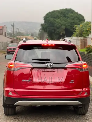 Toyota RAV4 SE AWD (2.5L 4cyl 6A) 2017 Red