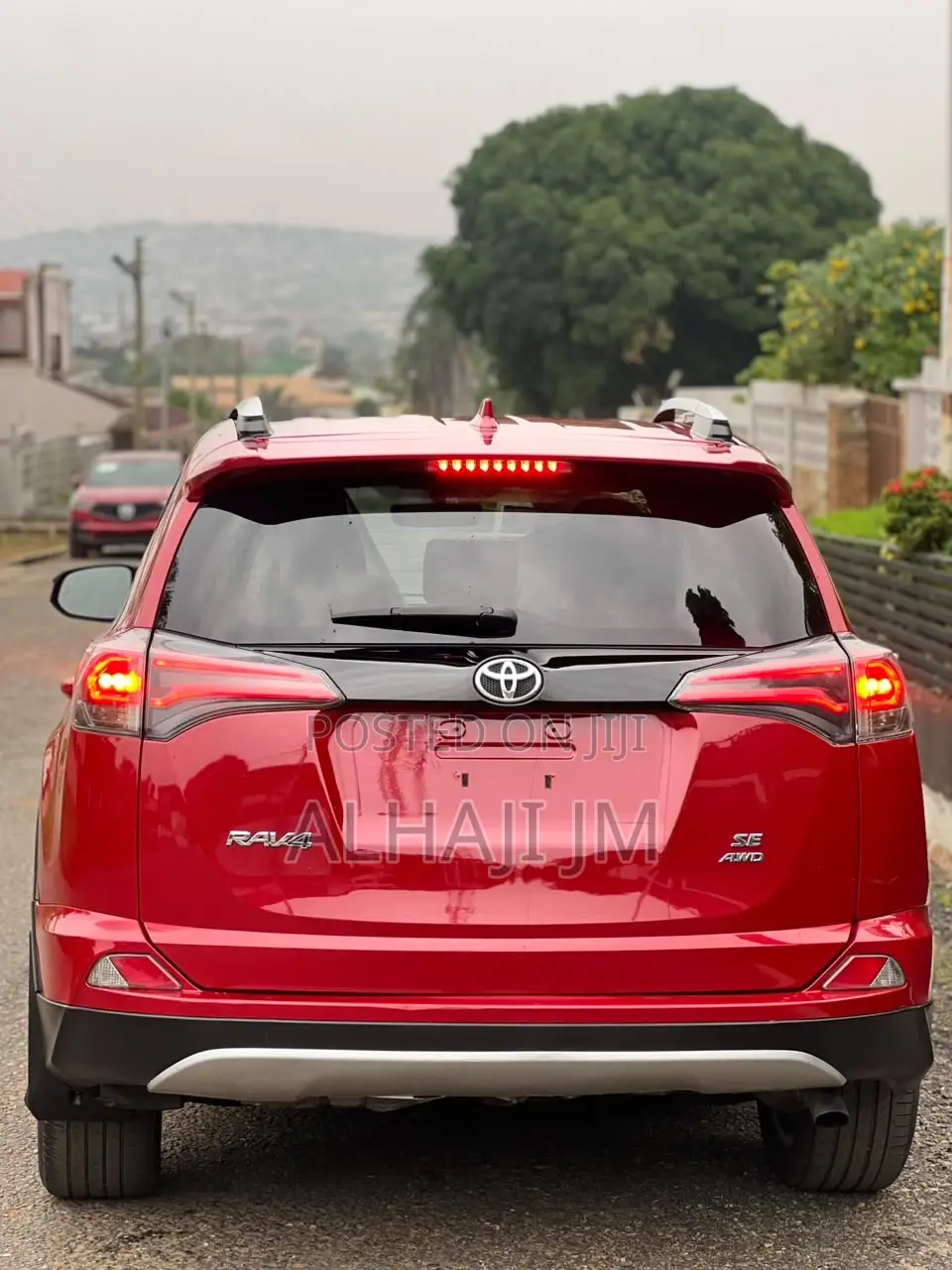 Toyota RAV4 SE AWD (2.5L 4cyl 6A) 2017 Red