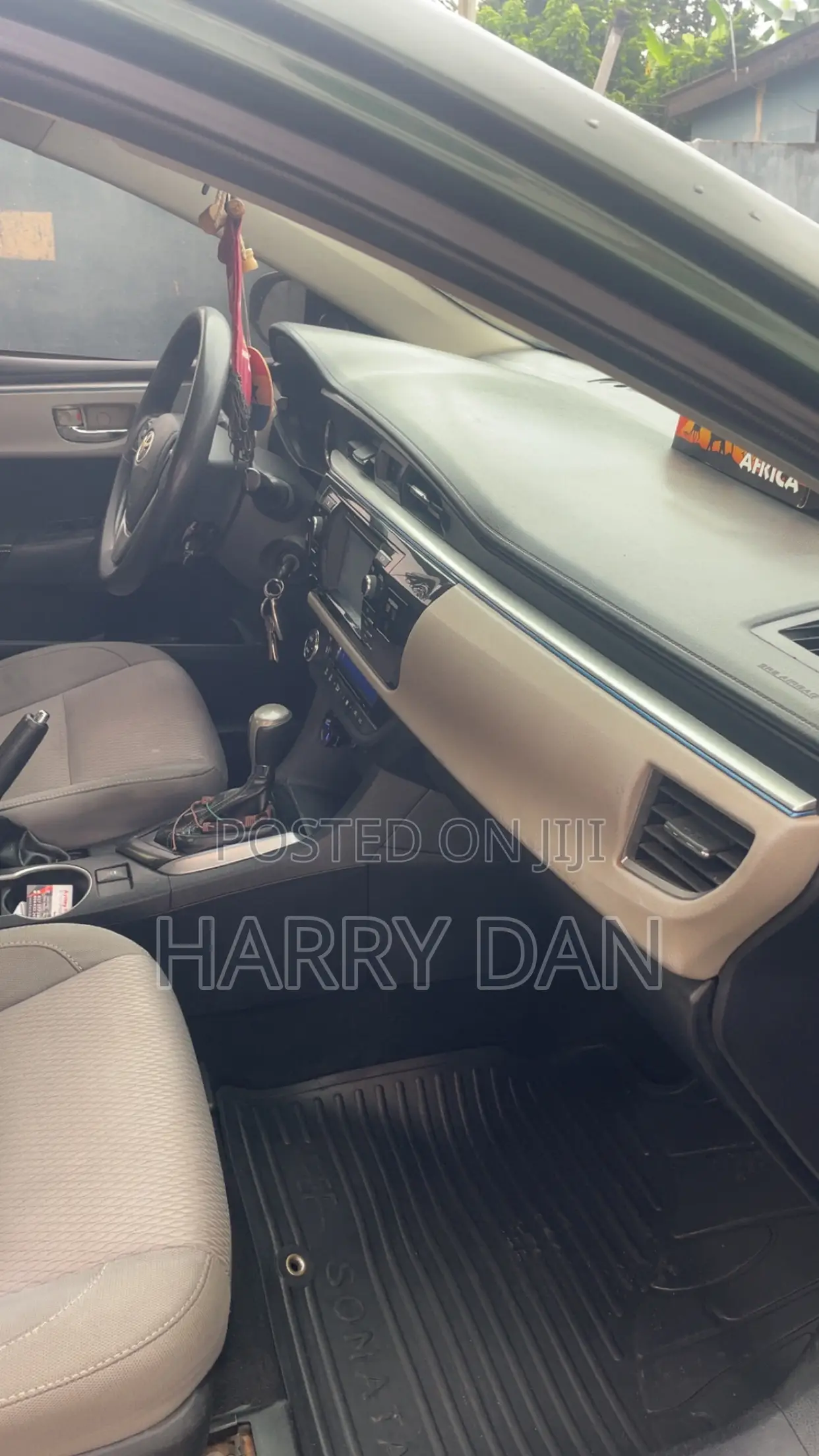 Toyota Corolla LE 4dr Sedan (1.8L 4cyl 4A) 2013 Green