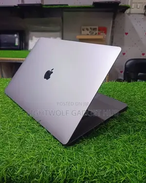 Laptop Apple MacBook Air 2020 M1 8GB Intel SSD 256GB