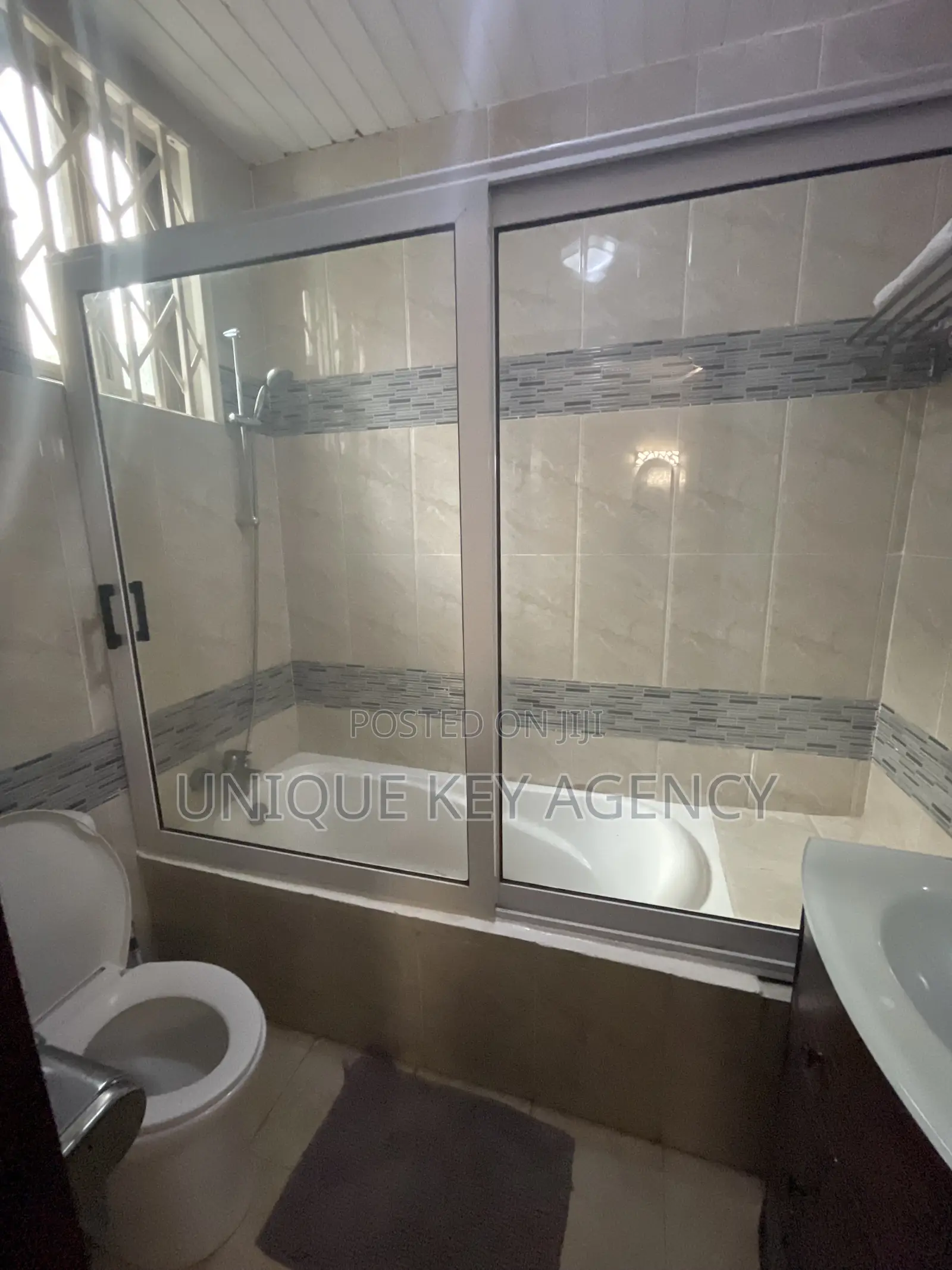 Furnished 2bdrm Apartment in Unique Key Agency, East Legon for rent