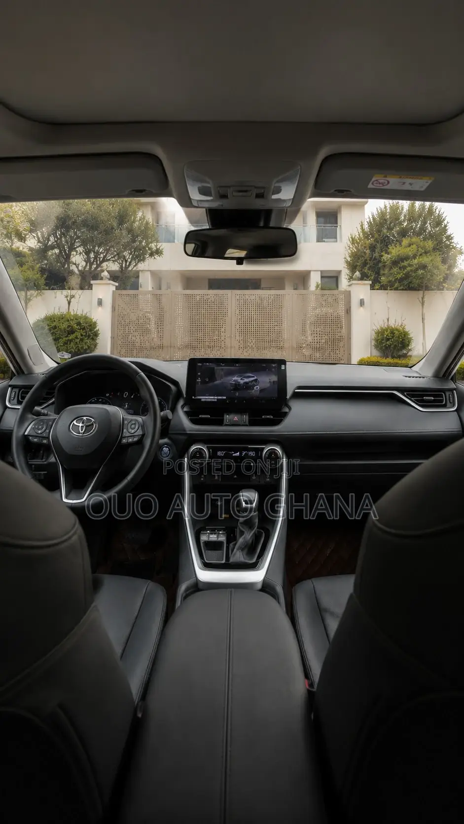 Toyota RAV4 2023 White