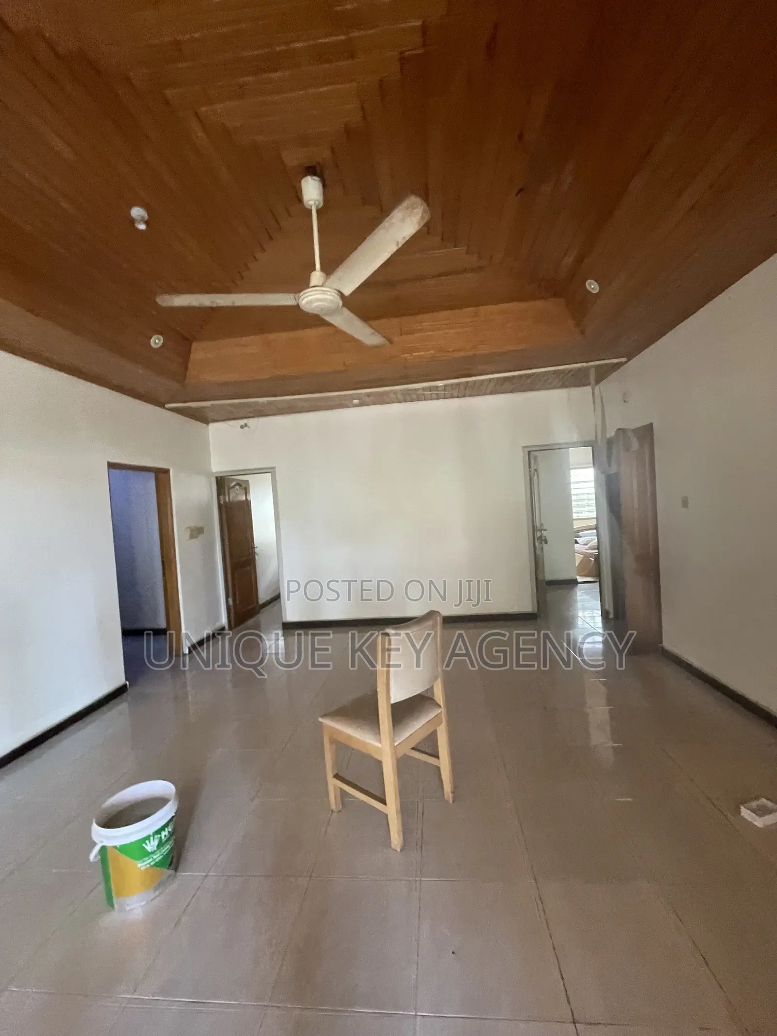 8bdrm House in Unique Key Agency, Achimota for rent