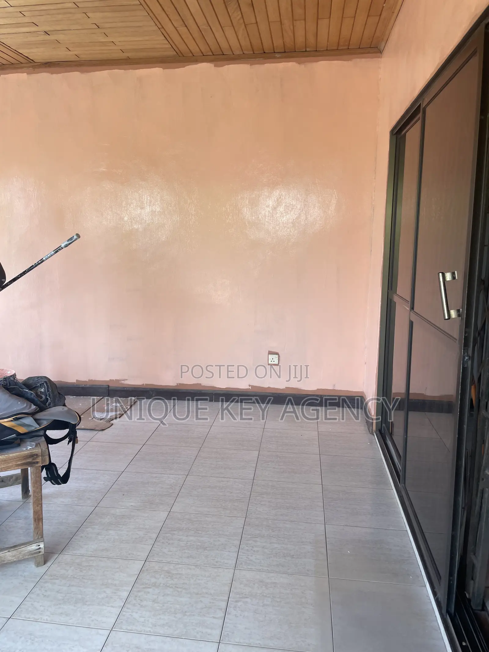 8bdrm House in Unique Key Agency, Achimota for rent